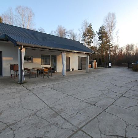 Vila Letnia Oaza "Forsycja" Sobienie Jeziory Exteriér fotografie